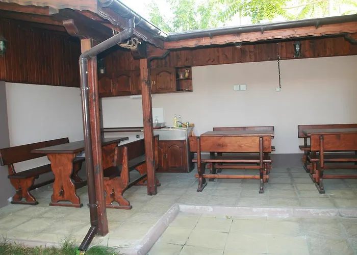 семеен иватеа