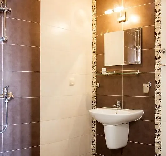 семеен иватеа Хотел