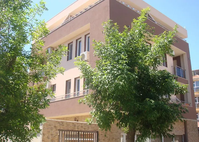 семеен иватеа 2* Равда