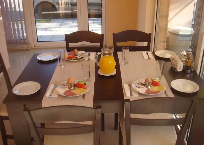 семеен иватеа 2*