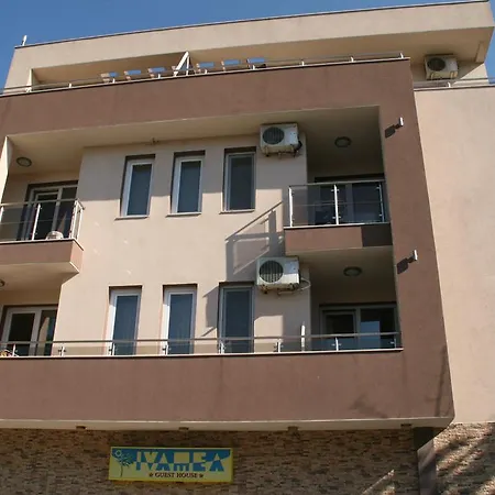 Hotel Ivatea Family Rawda