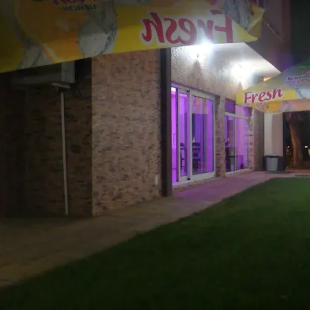 Ivatea Family Hotel 2*