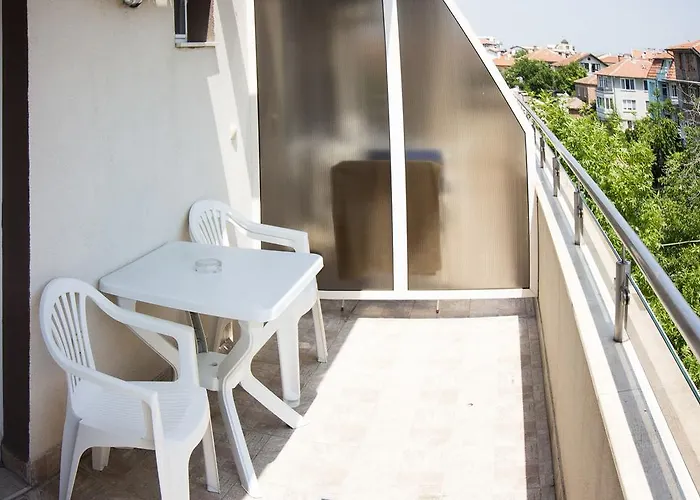 семеен иватеа 2*