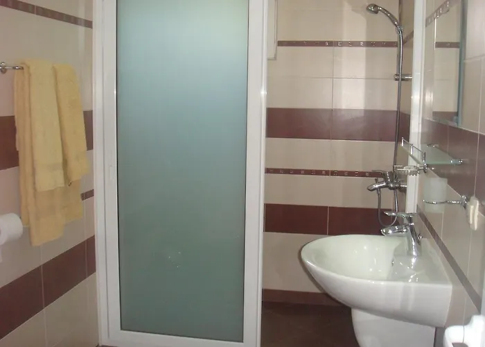 семеен иватеа 2*